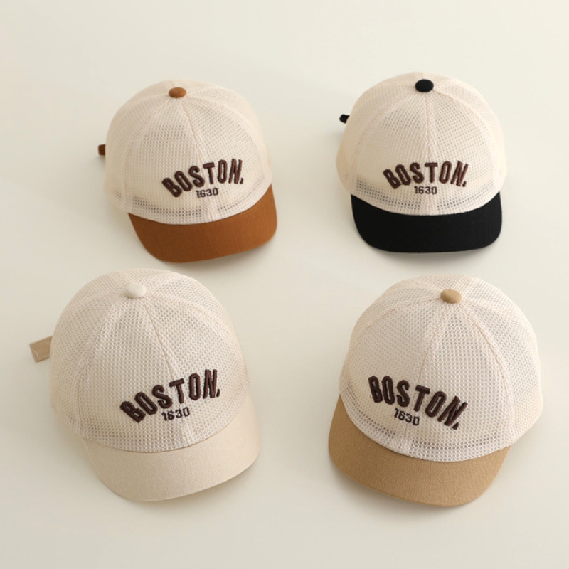 Czapka z daszkiem dla niemowlą – Kids Outdoor Hat recenzja i cena