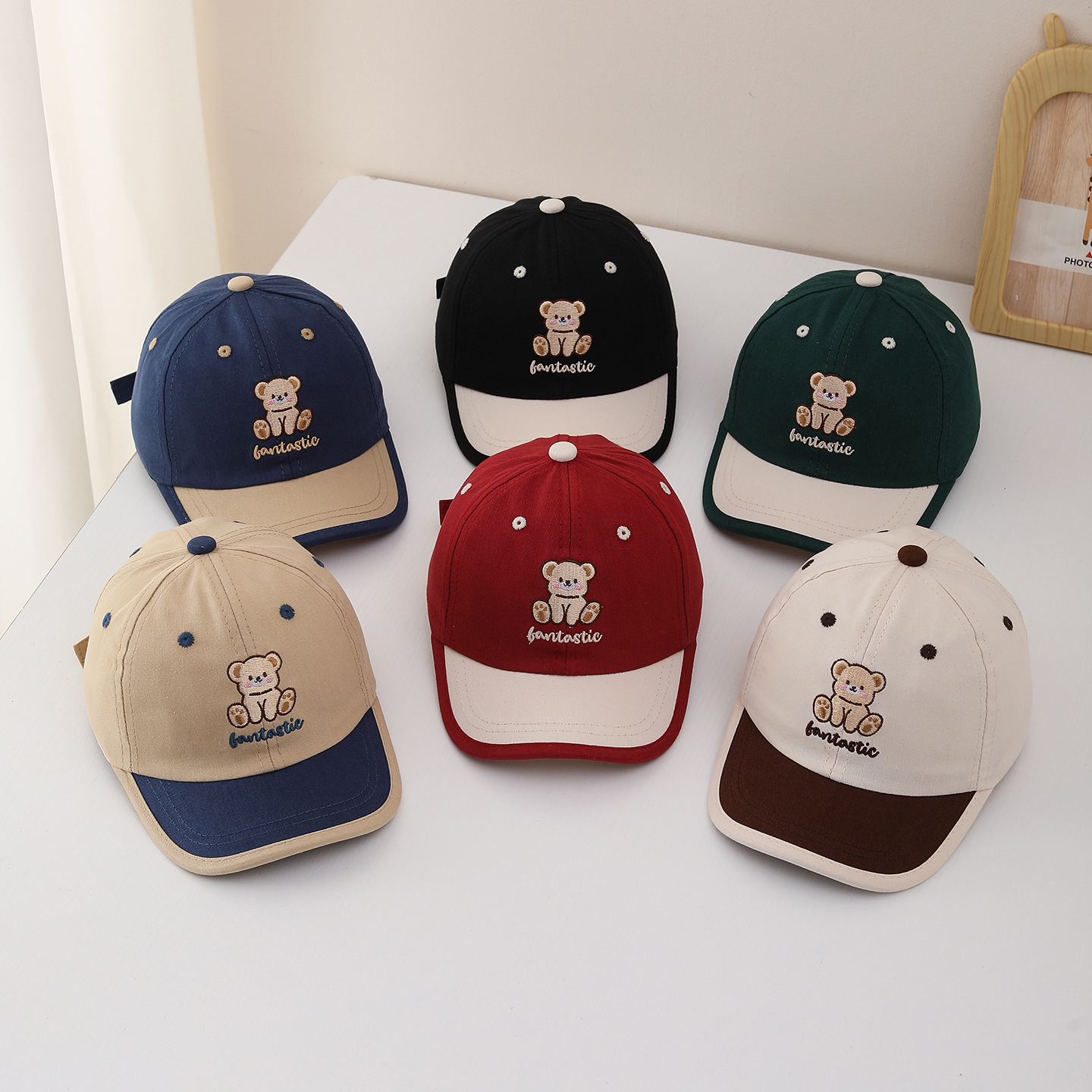Dziecięca czapka z daszkiem 52 – Kids Outdoor Hat recenzja i cena